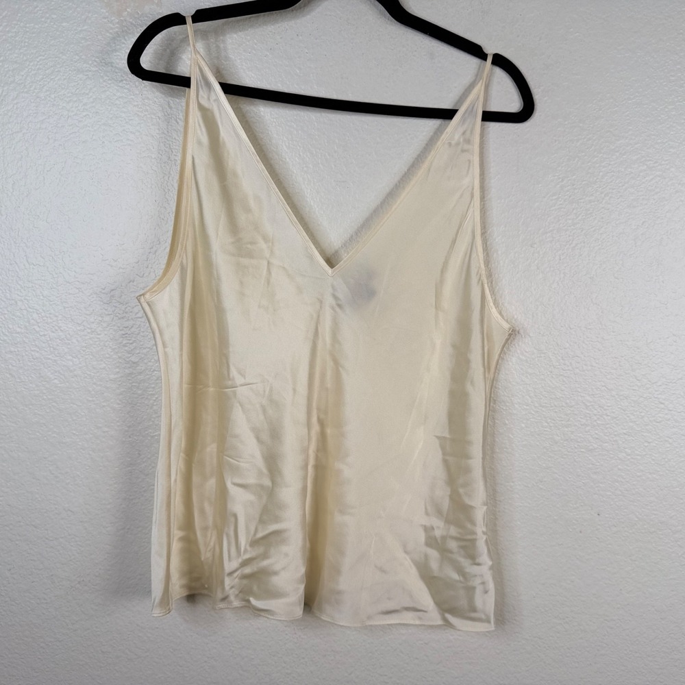 J Crew Women's Silk Cami Top Ivory Sz L V Neck Elegant Quiet Luxury Cocktail